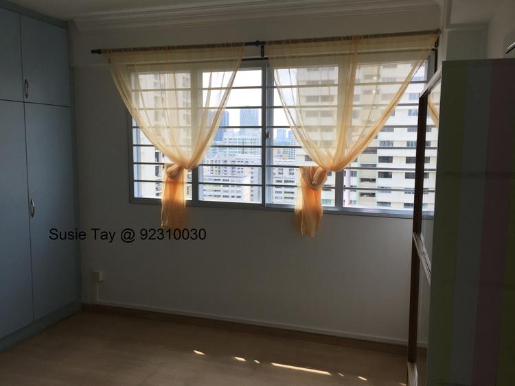 Blk 215 Lorong 8 Toa Payoh (Toa Payoh), HDB 5 Rooms #149301722